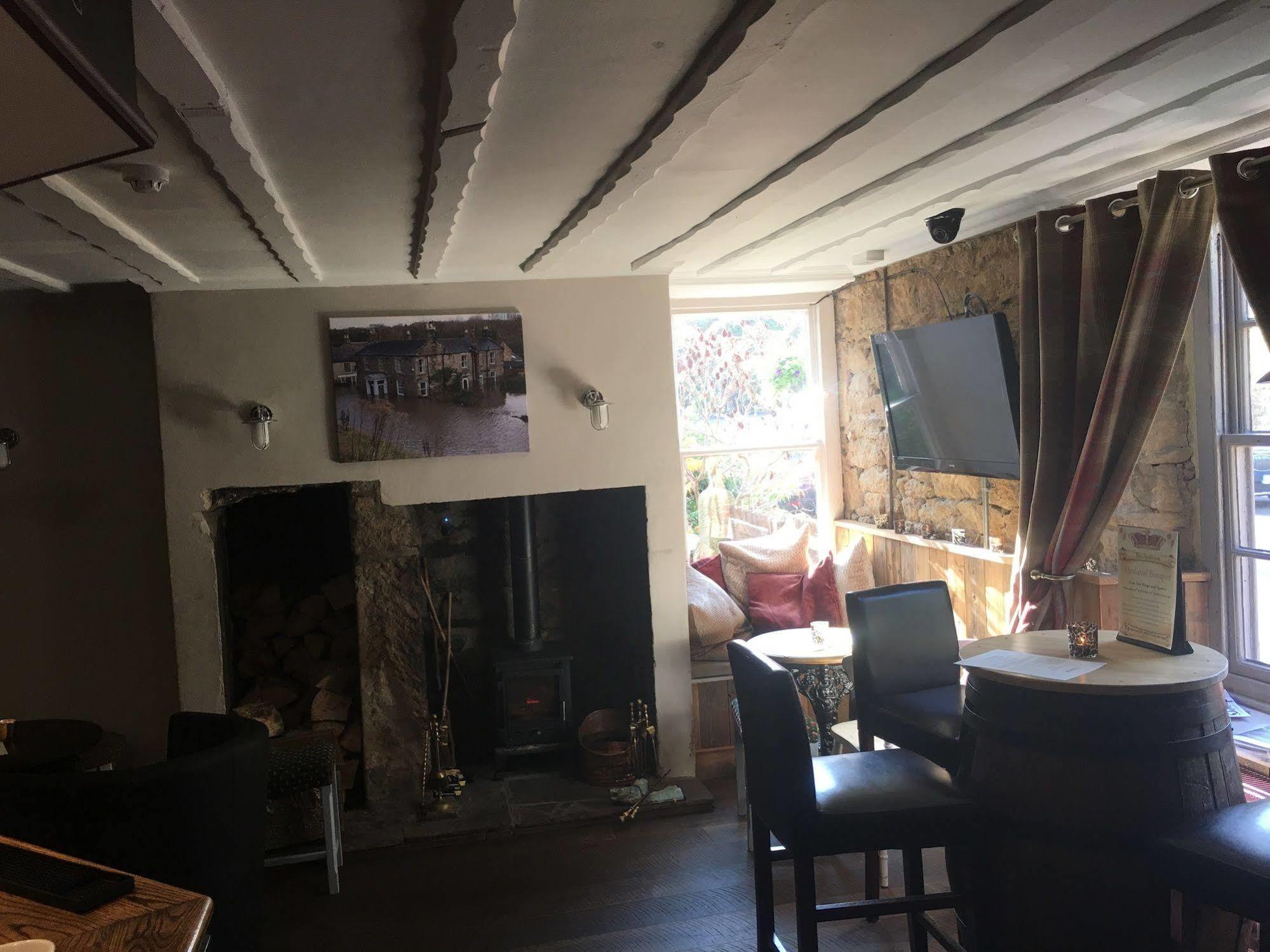 The Dyvels Inn Corbridge Exterior photo