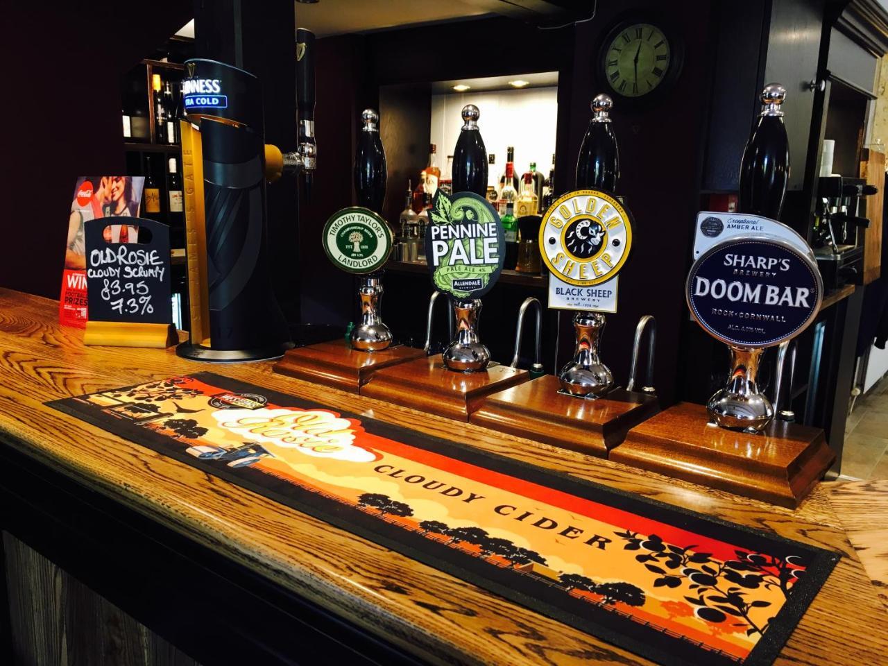 The Dyvels Inn Corbridge Exterior photo